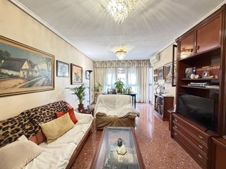 Etagenwohnung  Alboraya - cl vicari ricardo belenguer. Se presenta una magnífica oportunidad para adquirir un amplio pi