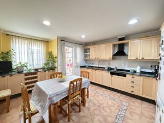 Etagenwohnung  Alboraya - cl vicari ricardo belenguer. Se presenta una magnífica oportunidad para adquirir un amplio pi