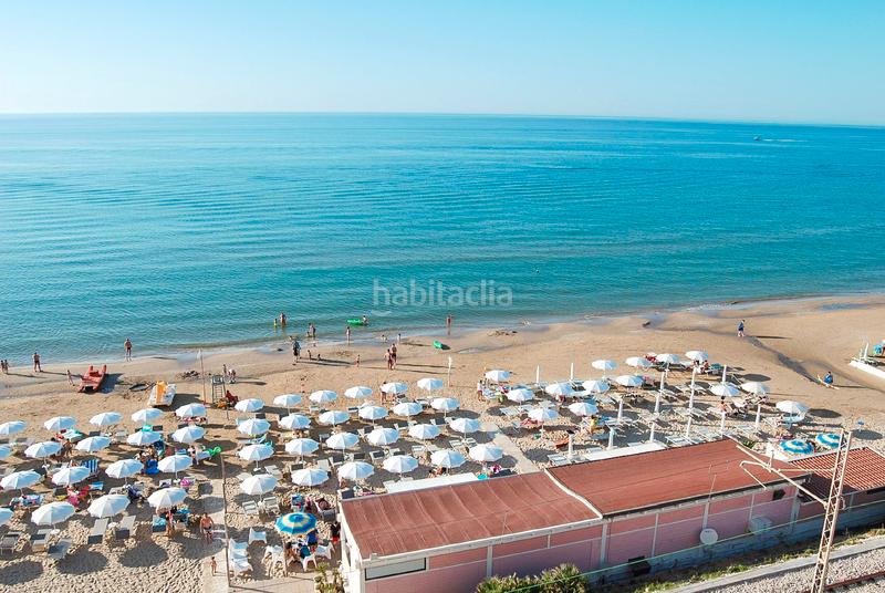 Foto e9235612-994d-4981-a1a5-f82d1a33561b. Edifici amb piscina a Campanet
