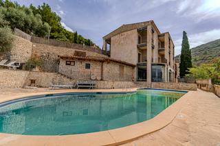 Edifici a Algaida. Acogedor boutique hotel de montaa