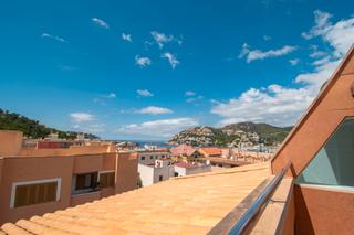 Àtic a Port D´Andratx. Excepcional y elegantge atico a estrenar con vistas al mar