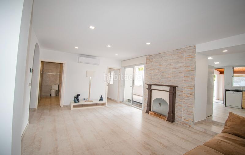 Foto 46224470-f027-4f74-8d38-1d28b615ce5b. Planta baixa amb xemeneia calefacció aparcament piscina a Marratxí