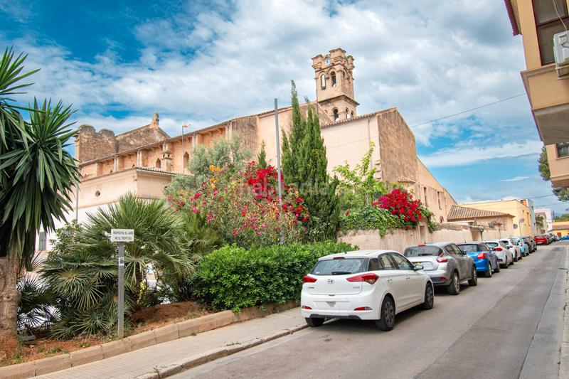 Foto bf13aaf0-0bf2-4085-8ff8-22e8acd71bf0. Planta baixa amb xemeneia calefacció aparcament piscina a Marratxí