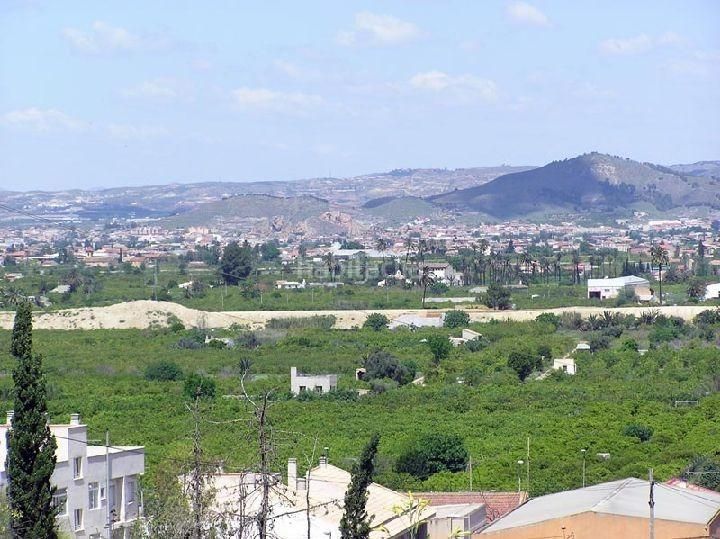 Foto 00232be1-0ce7-4394-8978-2b510b012cde. Terreny residencial a calle de la lealtad 17 a Alquerías Murcia