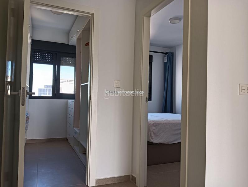 Foto ad408755-661c-4bb5-89d9-3f6ee83eefca. A tre livelli con parcheggio piscina in Los Secanos Guardamar del Segura