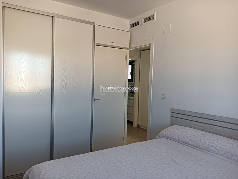 Foto e1b10b79-4327-4d76-b222-798d19db0193. A tre livelli con parcheggio piscina in Los Secanos Guardamar del Segura