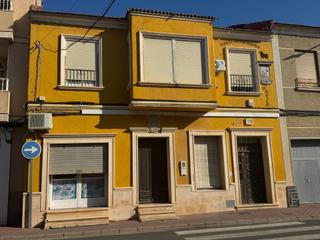 Mas  Calle de las escuelas de alquerías. Casa de pueblo con parcela
