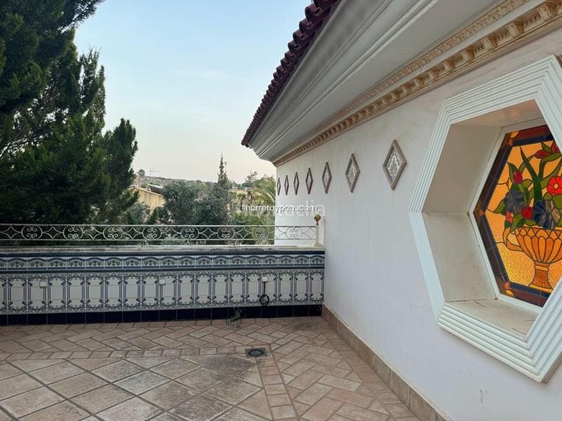 Foto 4f62e8ae-2b89-4581-80e7-b4335e439372. Chalet avec parking piscine dans Altorreal - El Chorrico Molina de Segura