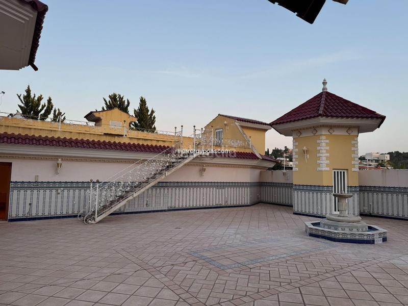 Foto ffba00f7-8e0d-47e4-a0f2-30d0e1083eff. Chalet avec parking piscine dans Altorreal - El Chorrico Molina de Segura