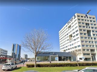 Posto auto  Avenida de juan carlos i. Garaje en venta juan carlos i