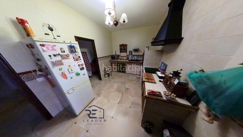 Foto 55efa00b-ab86-489f-a95f-a00425237a37. Casa adosada en Guillena