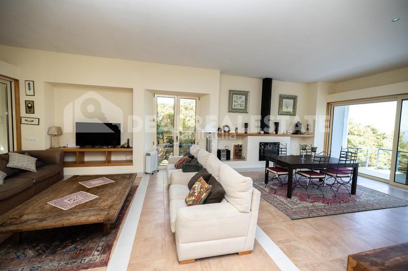 Foto 4b6ec7f8-faa3-472c-83dc-24376ae5d9ee. Chalet mit heizung parking in El Cuartón - El Bujeo Tarifa