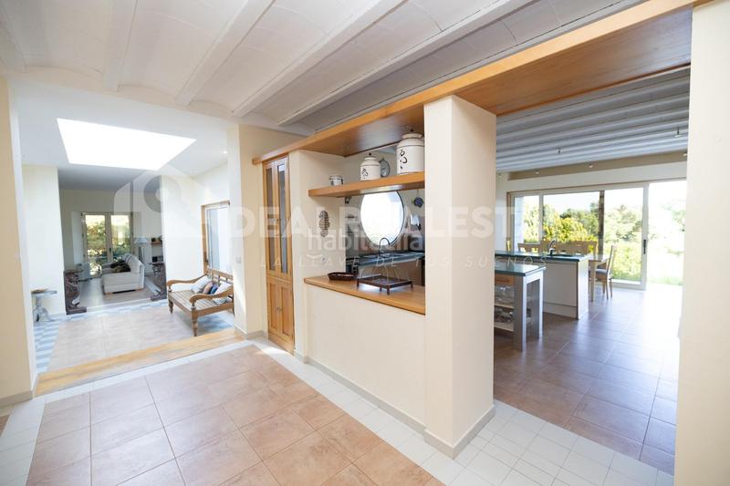 Foto c8286521-2f9a-480c-872f-34b589cc7a1c. Chalet mit heizung parking in El Cuartón - El Bujeo Tarifa