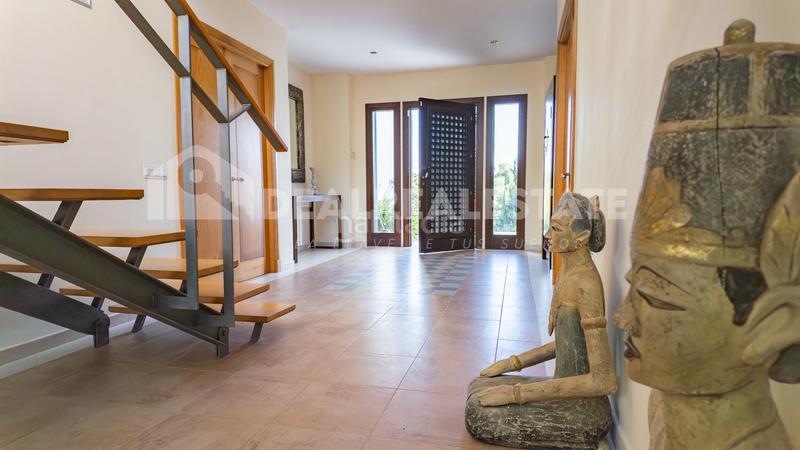 Foto d4298aec-b8c9-4a20-8e97-cace1d565733. Xalet amb calefacció aparcament a El Cuartón - El Bujeo Tarifa