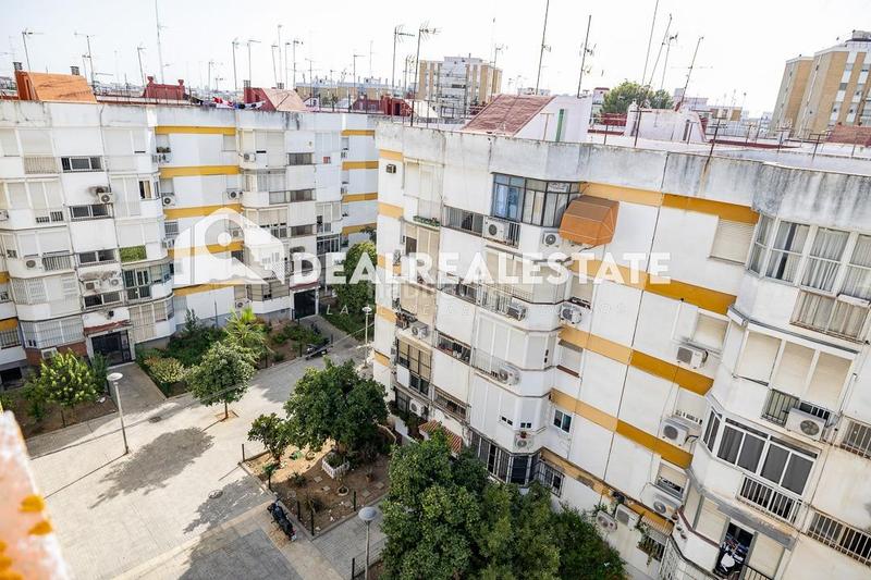 Foto 5f9e8d9b-aa74-400e-827a-4169f0a8f8f0. Etagenwohnung in Villegas Sevilla