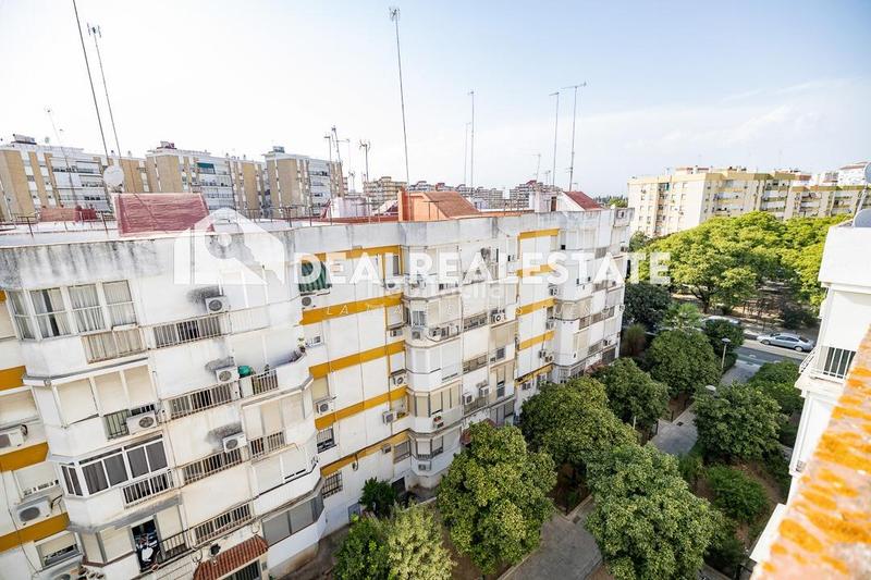 Foto d869701d-925f-4c0f-87dd-143fe1ea2c28. Piso en Villegas Sevilla