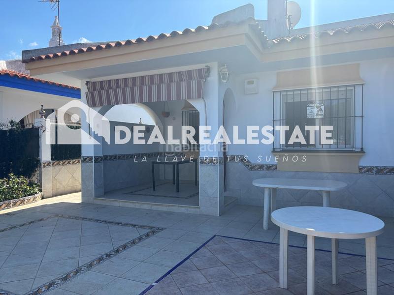 Foto 69bb4773-c9da-40c7-bf4f-5fb756d8e77a. Casa aparellada amb aparcament piscina a Caño Guerrero Almonte
