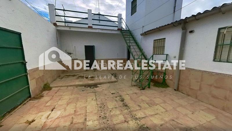 Foto 321101ce-fadf-4dae-a709-8a0dcfd1268b. Haus mit parking in Brenes