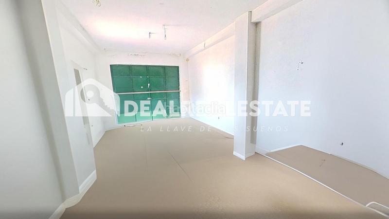 Foto 3a3a442e-8ac9-418c-8a1f-c0362707c31c. Haus mit parking in Brenes