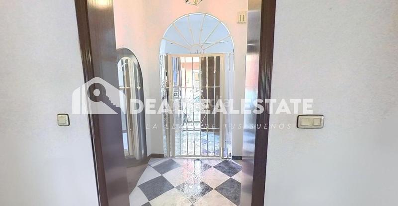 Foto 95e7fc0a-d66f-449e-997f-a3907723b3a5. Haus mit parking in Brenes