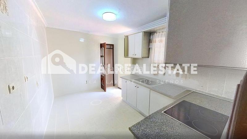 Foto a9d8dc1d-223a-45b5-ac2a-2f15c1a57d91. Haus mit parking in Brenes