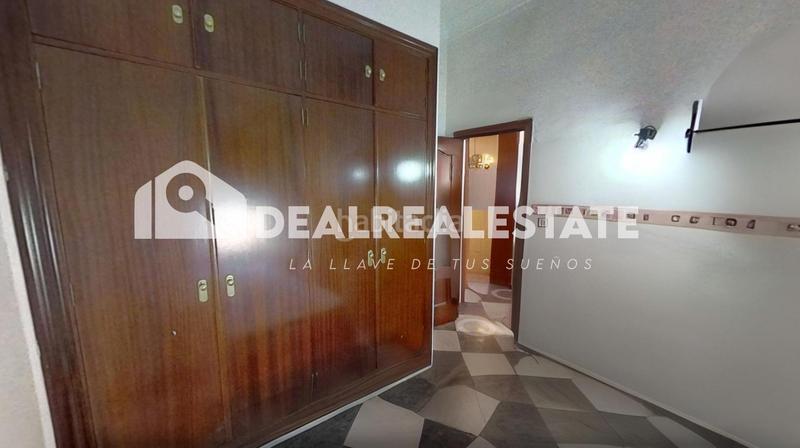 Foto 0c0f7573-d8dc-4b43-a01a-6c28f1100990. Maison avec parking dans Brenes