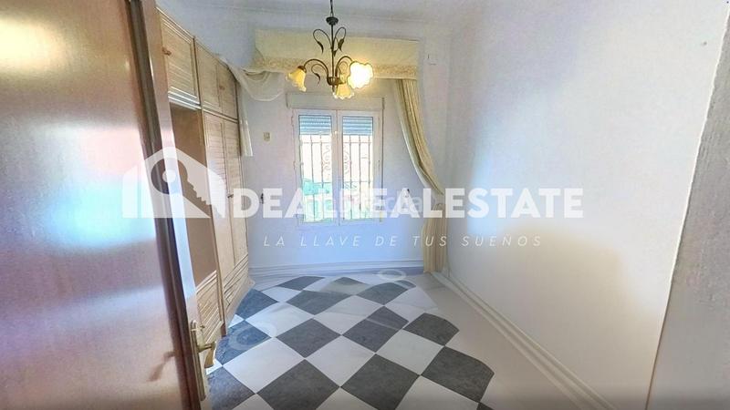 Foto 1df94078-9164-4efc-ab25-0e21d6c2671f. Maison avec parking dans Brenes