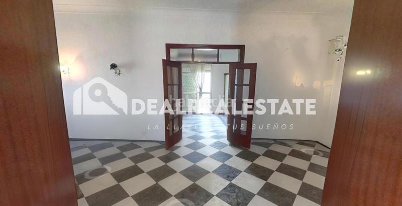 Foto 9e9b9f4a-7485-4359-bf82-5b6d44a2a978. Maison avec parking dans Brenes