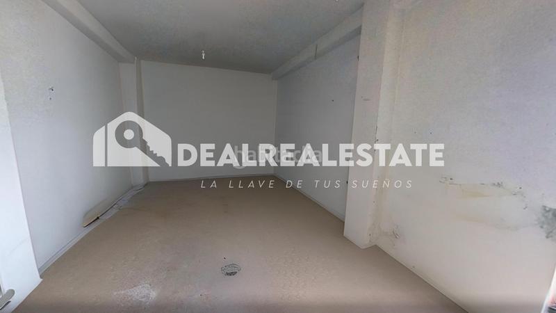 Foto bff8c5cb-934f-40a0-b51c-a5332cdfb360. Maison avec parking dans Brenes