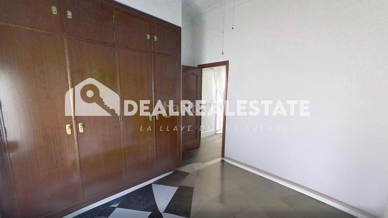 Foto d4b1efb8-d353-46f9-a76f-d59864bedeff. Maison avec parking dans Brenes