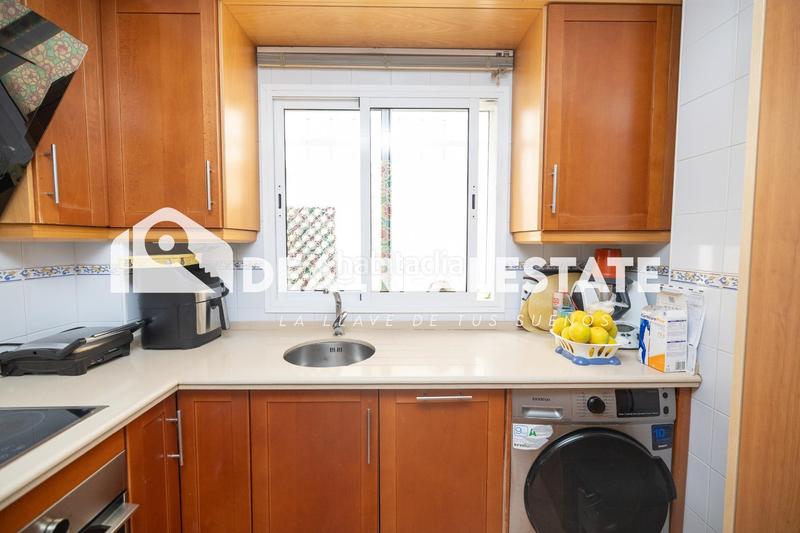 Foto b45c17df-824f-46aa-ae2b-9722bb708b69. Etagenwohnung mit parking in Arco Norte - Avda España Dos Hermanas