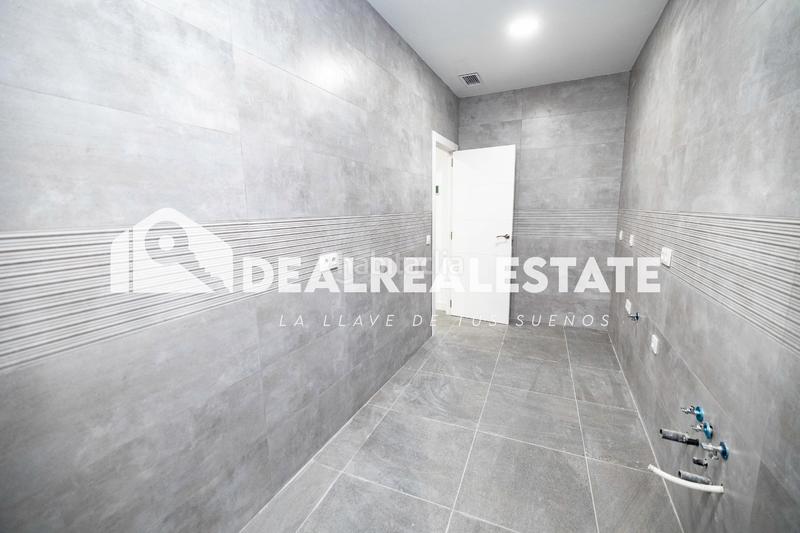 Foto 38197621-7b94-4841-add3-d89dd9f7bd9c. Piso en Algaba (La)