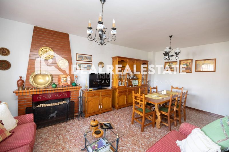 Foto 7d814155-9c87-44da-8592-ec20b2febe2a. Xalet amb aparcament a Centro - Torre de la Higuera Almonte