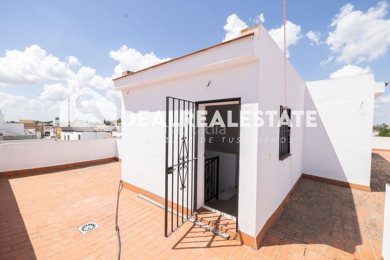 Foto d22d12a5-d67d-4019-858f-268afdb1aaec. Piso en Torre de la Reina Guillena