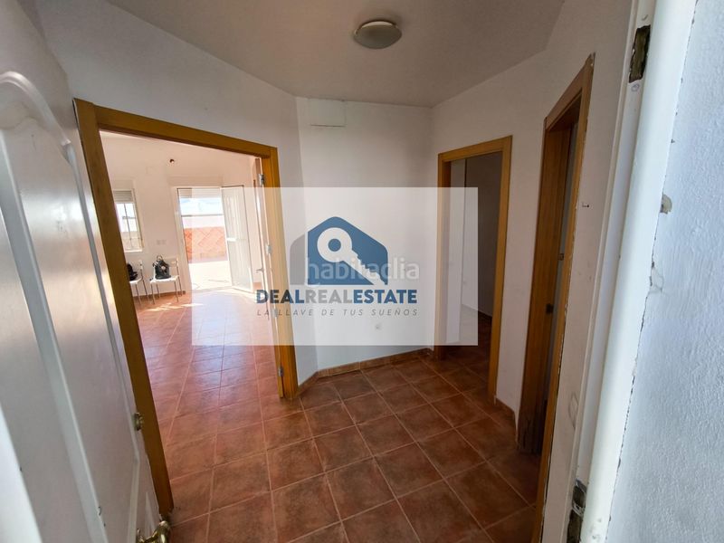 Foto a2d51cda-8fd2-4625-8b2d-012989d7f582. Casa amb aparcament a Burguillos