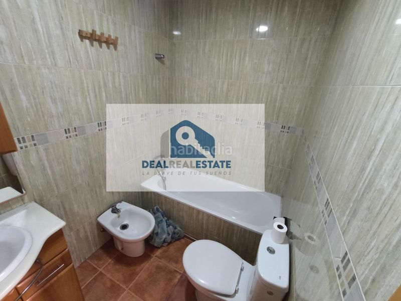 Foto cb5490b1-5879-4b24-8b1a-4f4323948fe0. Casa amb aparcament a Burguillos