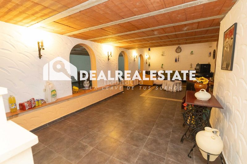 Foto 50f9b333-e41b-42cb-a2a1-b061fa053fb8. Maison avec parking dans Burguillos
