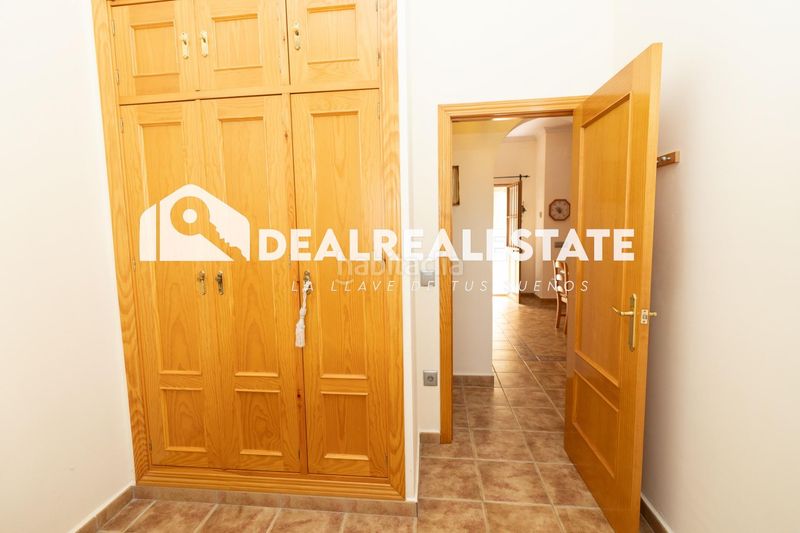 Foto 9ab8e836-5717-454a-846d-5be57380ca45. Maison avec parking dans Burguillos