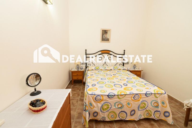Foto b6c3d0de-e2be-44cc-9dad-6e911f347d10. Maison avec parking dans Burguillos