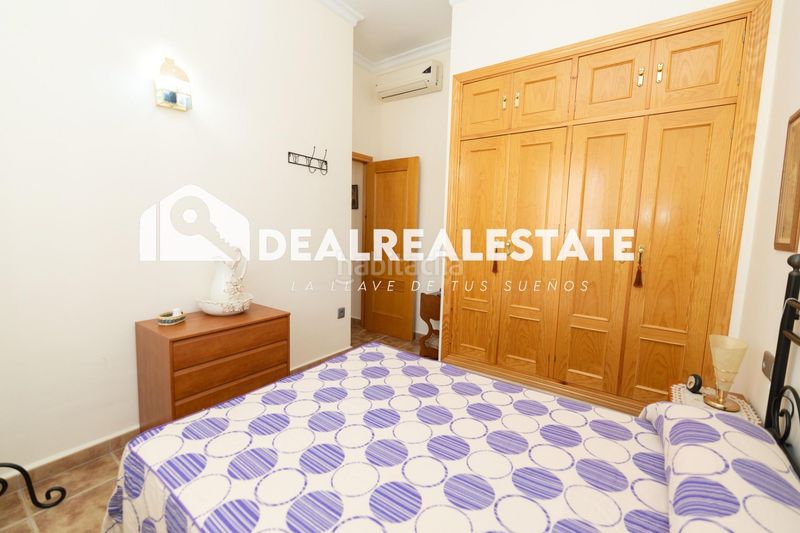 Foto d06d67e4-b80a-42cf-aa18-947d822b5e0e. Maison avec parking dans Burguillos