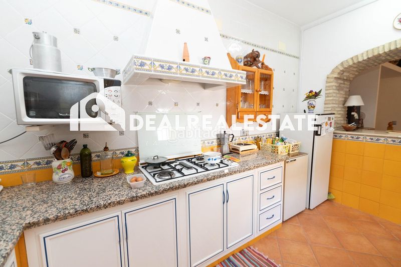 Foto f3c96dbc-7d83-4f63-adcc-591562bc8500. Maison avec parking dans Burguillos