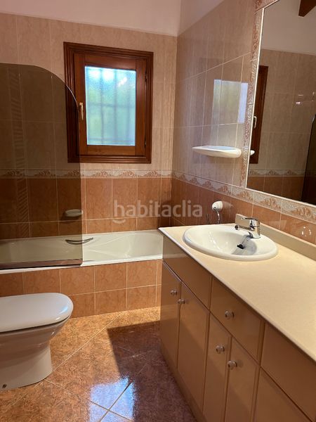 Foto eb1609fd-8851-468d-89e5-d59301d8e248. Xalet amb aparcament piscina a Pego
