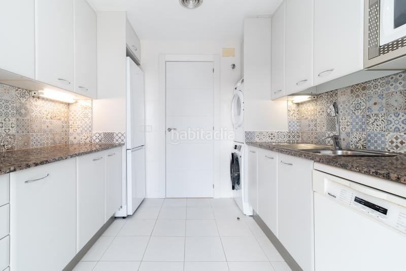 Foto a0a829a0-abb0-4f0a-bf30-74c6d47ab9c0. Apartamento exclusiva propiedad con vistas al mar en passeig garcia faria – en Barcelona