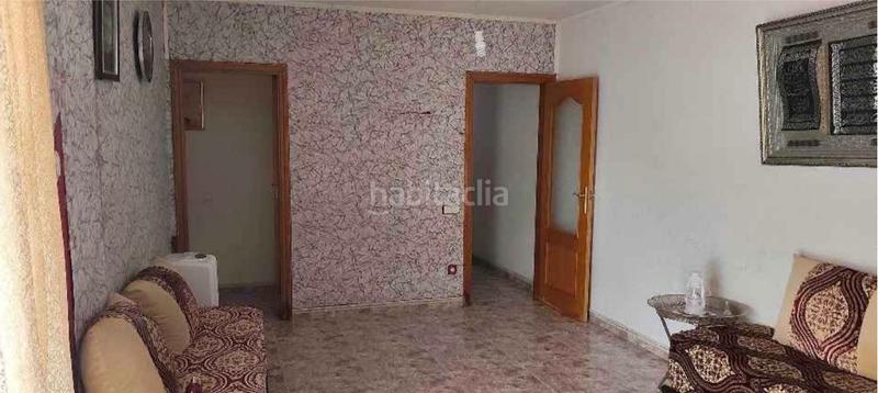 Foto 83048643-f95e-48d7-8df4-dea10d32ed0f. Piso en carrer d'en valentí escalas 29 piso en venta en santa coloma — inversión con gran potencial en Santa Coloma de Gramenet