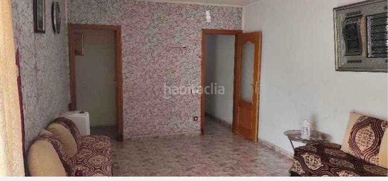 Foto 975f99f9-1866-4166-a71f-8e71739a8eb2. Piso en carrer d'en valentí escalas 29 piso en venta en santa coloma — inversión con gran potencial en Santa Coloma de Gramenet