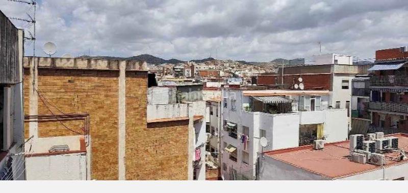 Foto b5974c59-eb63-4dee-9923-5c331bea51d1. Piso en carrer d'en valentí escalas 29 piso en venta en santa coloma — inversión con gran potencial en Santa Coloma de Gramenet