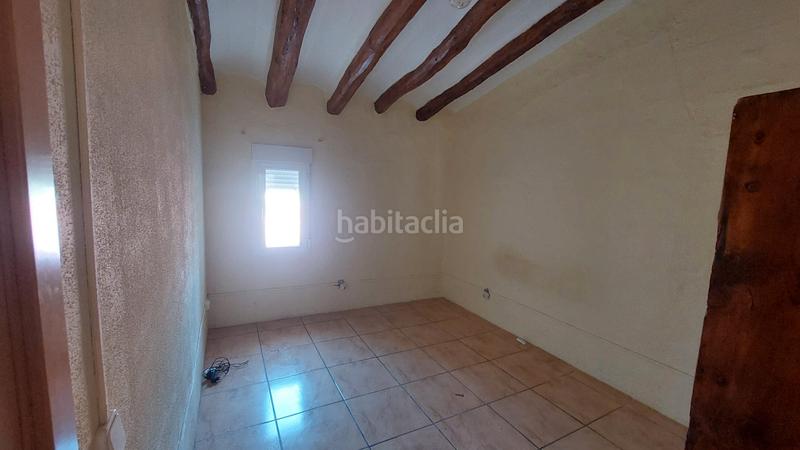 Foto f196ae10-7cf4-4a87-8334-31dfe1ff7b47. Casa adossada a Albinyana