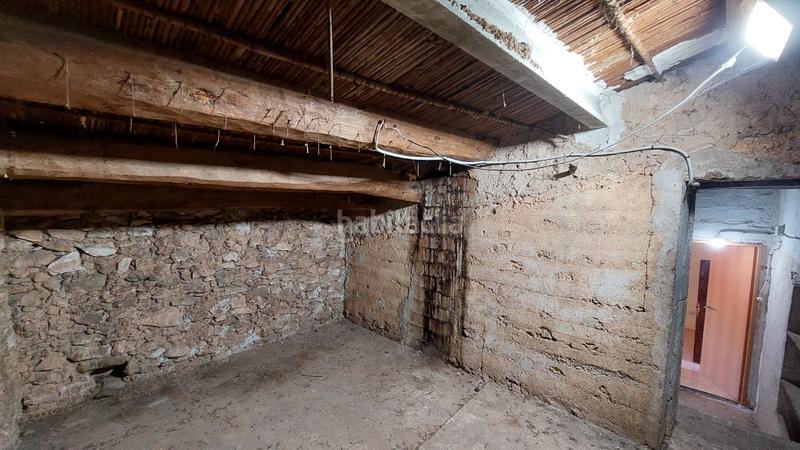 Foto fd6a5121-8751-4e53-bf68-9315441417bb. Casa adossada a Albinyana