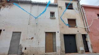 Casa a schiera  Carrer de la cristina baixa 18. Ya puedes vivir en una de las mejores calles del casco antiguo d