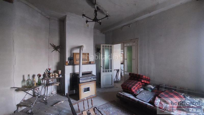 Foto 41e2c216-1d87-483e-a407-0bd6f5f5ab25. Maison jumelée dans nou 2 dans Passanant